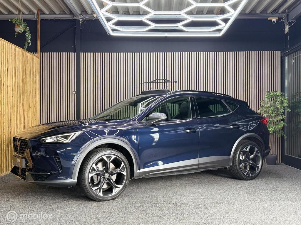 CUPRA Formentor VZ Copper Edition Pano| Carbon Kuip| 360 VOL, Gebruikt, Zwart, 4 cilinders, Formentor