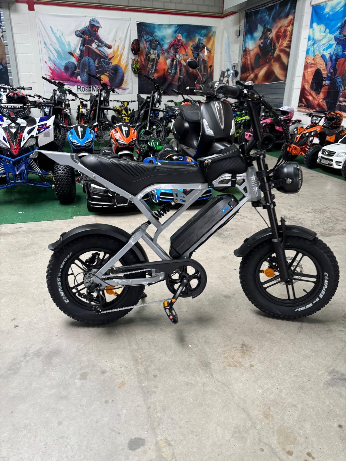 ‼️NIEUW‼️Fatbike Kinderfiets V20 Mini full options 2026, Nieuw, Ophalen of Verzenden, Handrem, Schijfrem