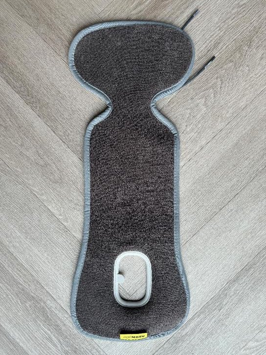 AeroMoov Air Layer autostoelinleg groep 0 Graphite Grey, Kinderen en Baby's, Autostoeltjes, Overige merken, Overige methoden, 0 t/m 18 kg