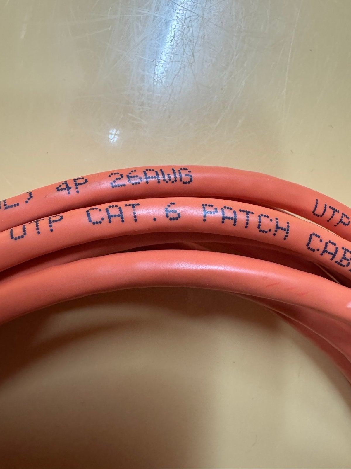 UTP Cat.6 Patchkabel - Oranje, 3M, Computers en Software, Ophalen of Verzenden, Zo goed als nieuw