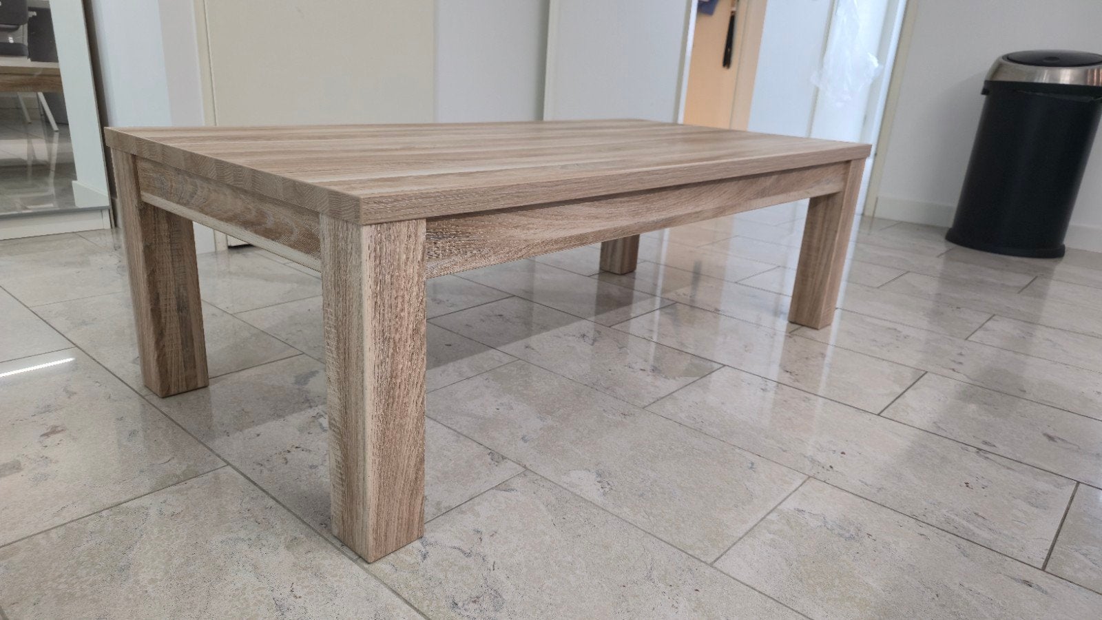 Stevige Salontafel Lynn (Leen Bakker) Eikenlook, Huis en Inrichting, Ophalen, Gebruikt, 100 tot 150 cm, 50 tot 100 cm