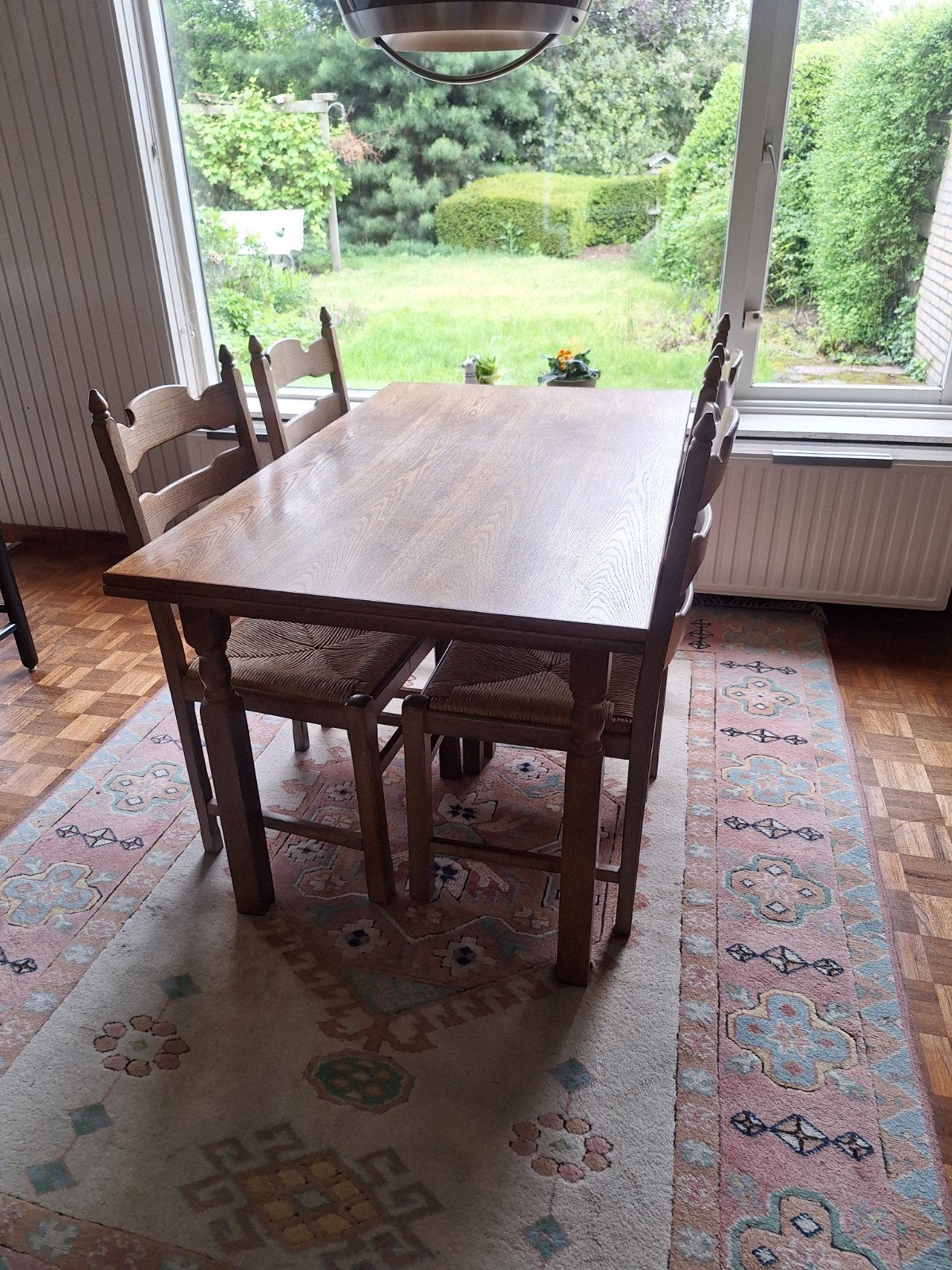 Eikenhouten eettafel met 4 stoelen, Ophalen, Gebruikt, Rustiek, 50 tot 100 cm