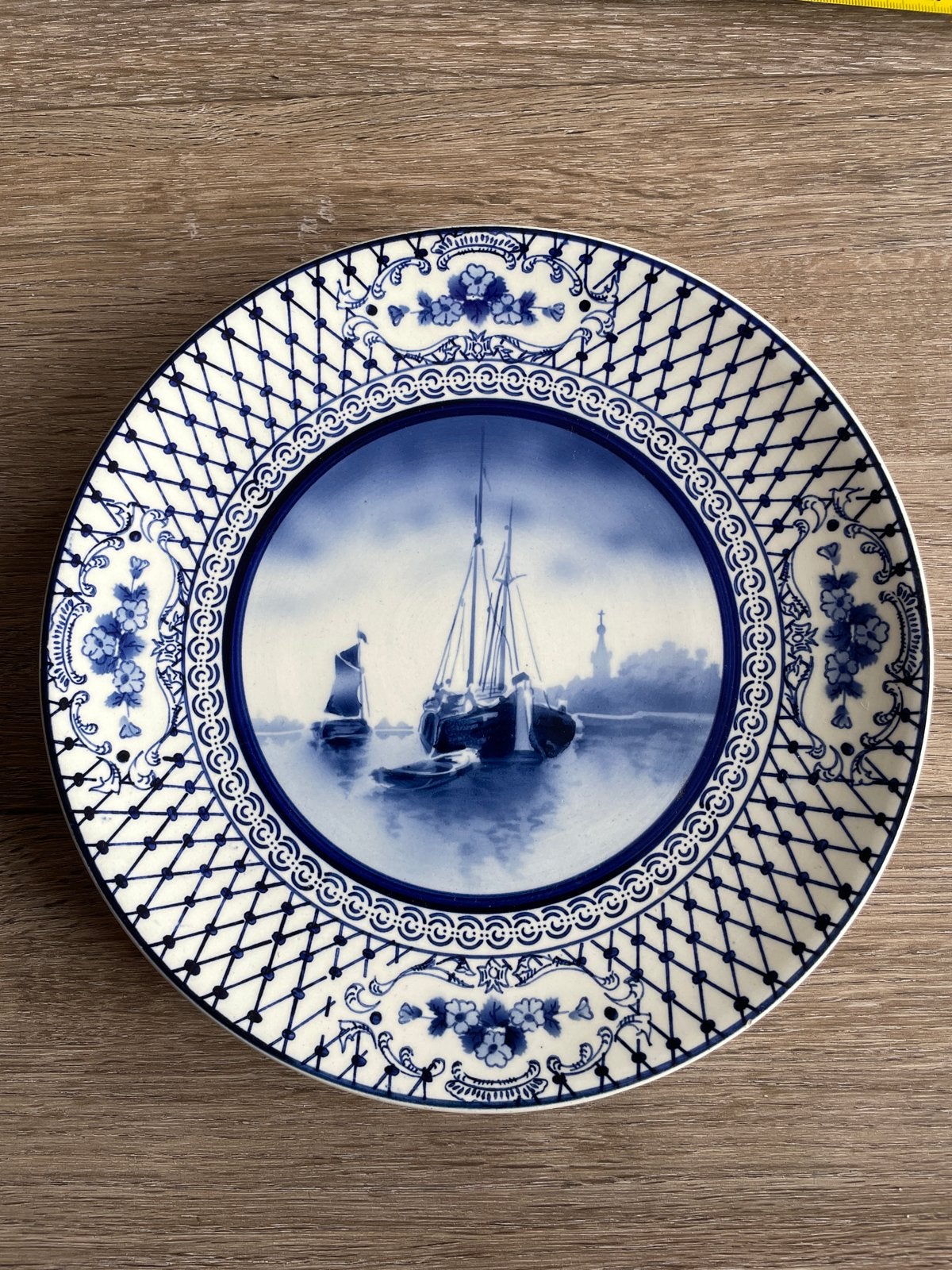 Delfts Blauw Sierbord met Hollands Zeilschip Motief, Ophalen