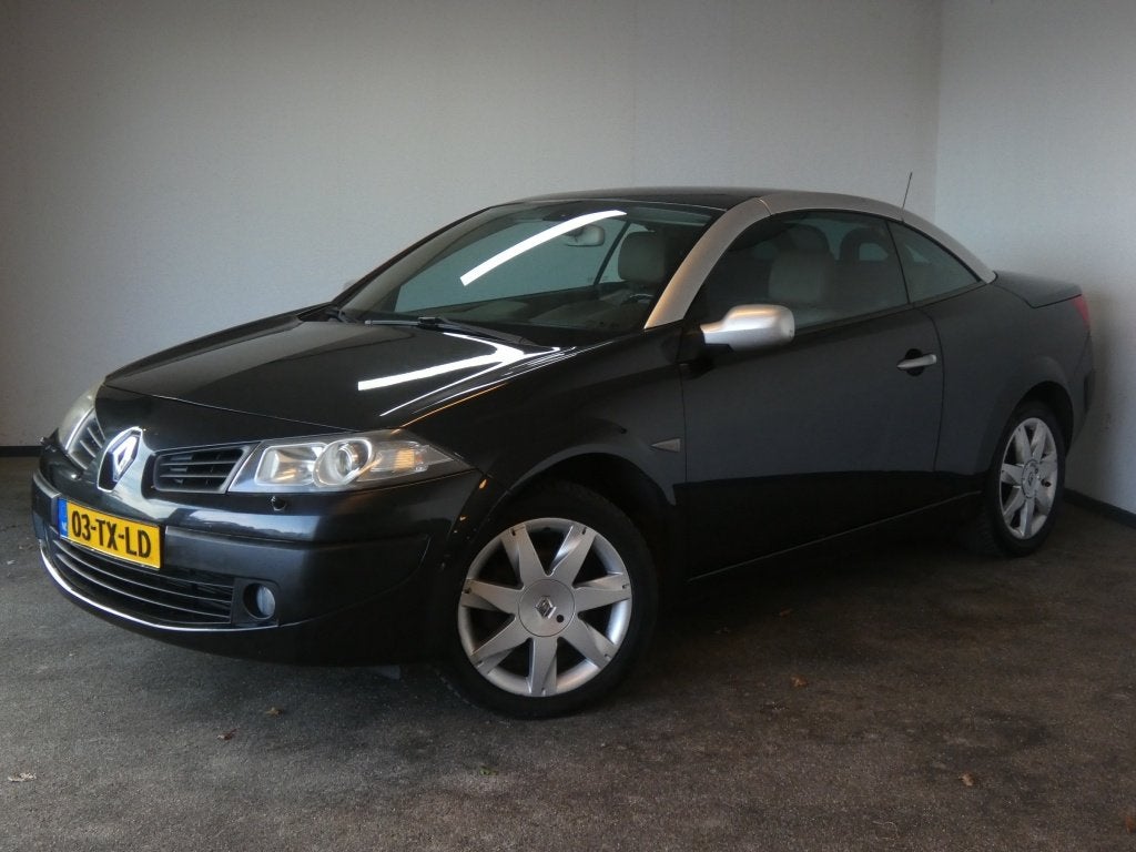 Renault Mégane Coupé-Cabriolet 2.0-16V Tech Line