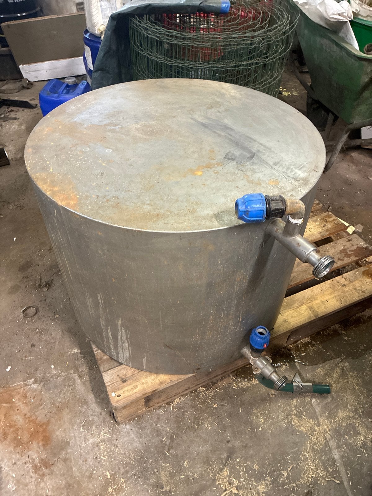 Grote buizen koeler, Ophalen, Gebruikt, Met kraantje, 150 liter of meer
