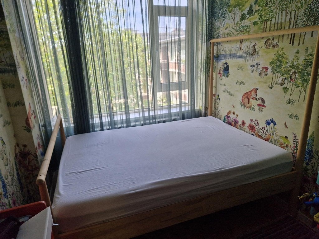 Tweepersoons bed IKEA Gjora + matras maxi pocket traagschuim, Ophalen, Beige, Tweepersoons, 140 cm