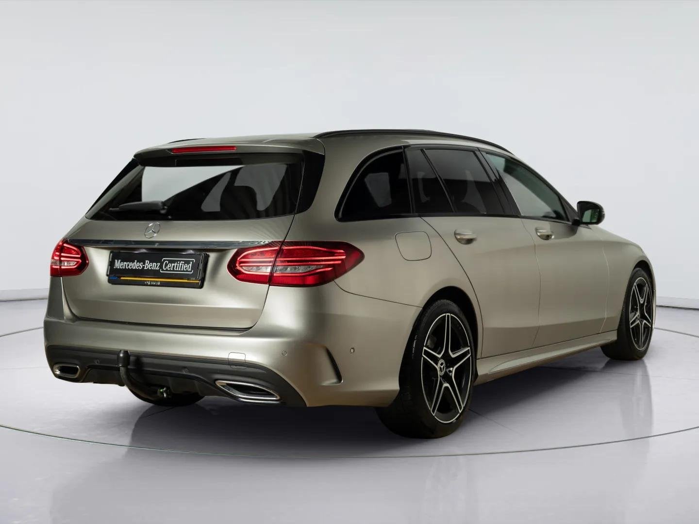 Mercedes-Benz C-Klasse Estate 180 Business Solution AMG Pano, Auto's, Mercedes-Benz, Automaat, Leder en Stof, Origineel Nederlands