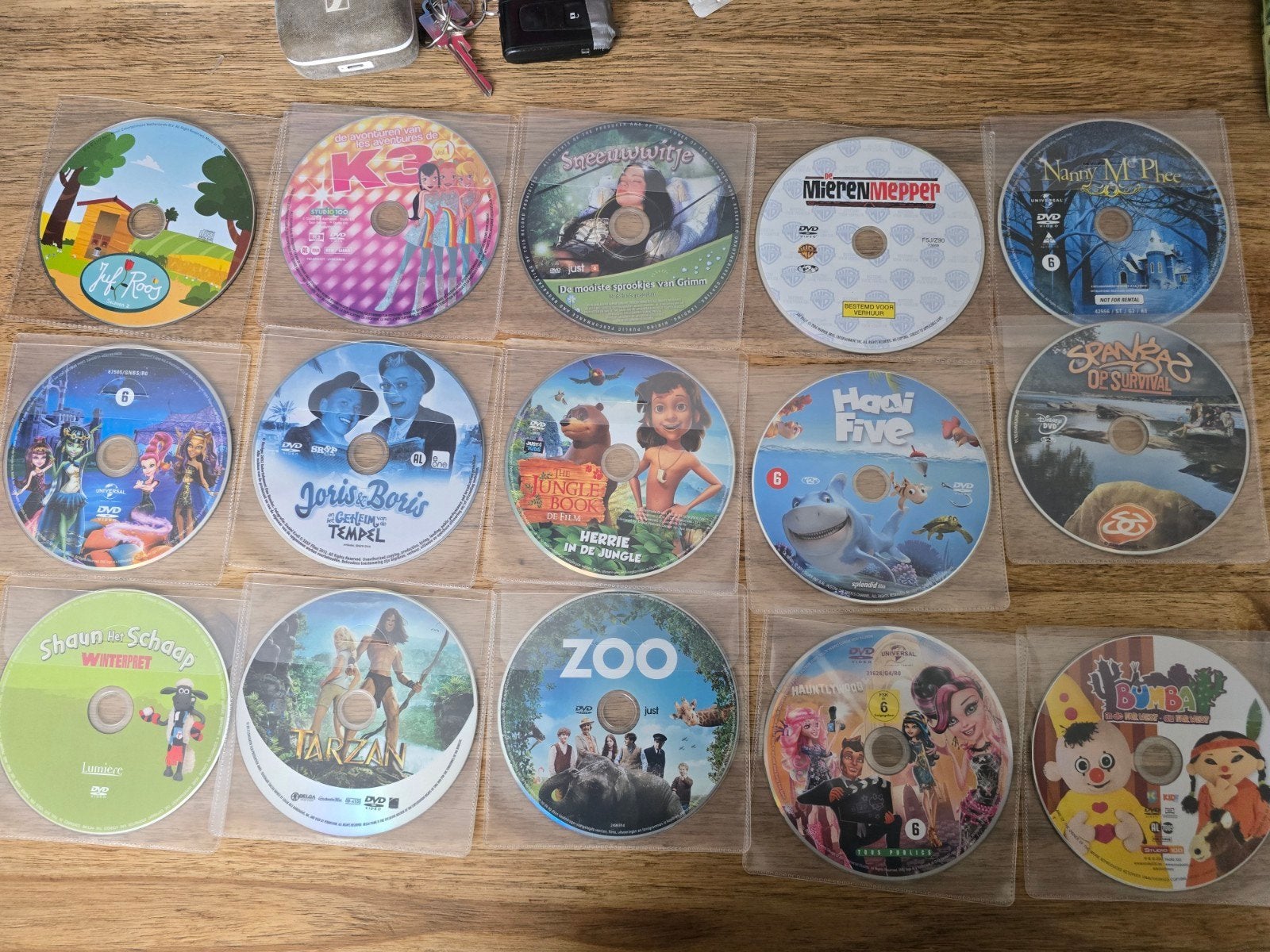 72 Kinder DVD's in plastic hoesjes - Grote collectie!, Cd's en Dvd's, Gebruikt, Alle leeftijden, Nederlands, Familie