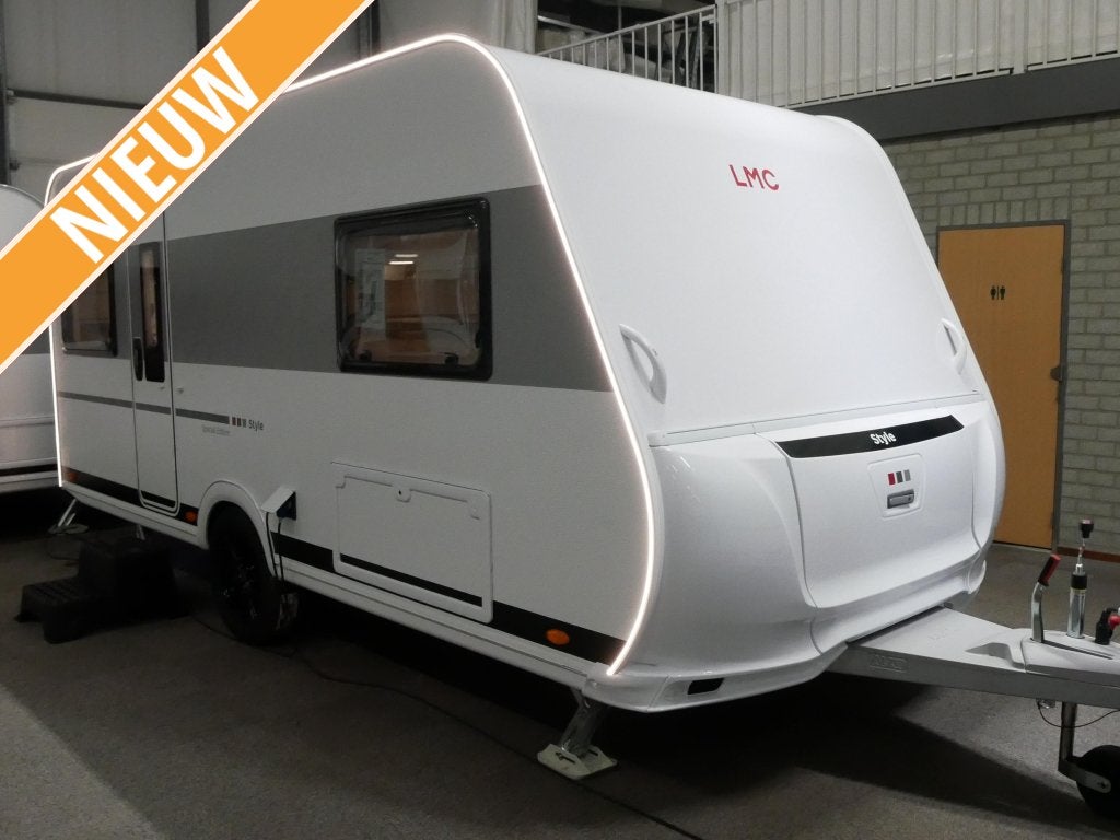 LMC Style 440 D nu met GRATIS mover, Rondzit, Bedrijf, Schokbreker, 5 tot 6 meter