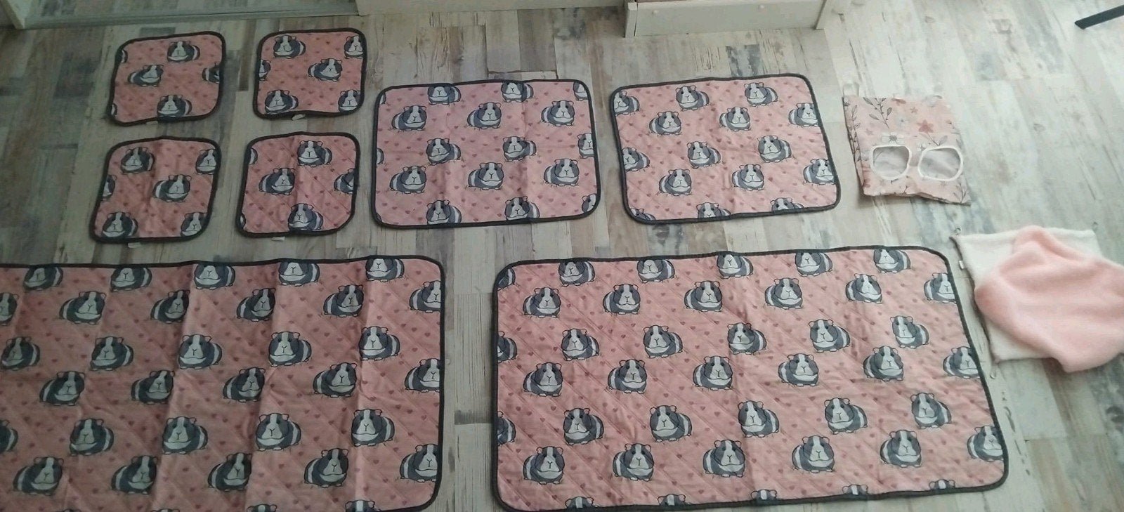 Absorberende cageliners voor caviahok - Roze & Groen, Ophalen of Verzenden, Knaagdier of Konijn