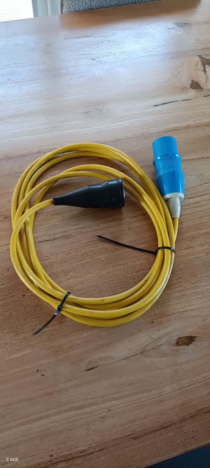 Aansluitsnoeren voor caravan, tent of camper, Caravans en Kamperen, Kampeeraccessoires, Ophalen of Verzenden, Gebruikt