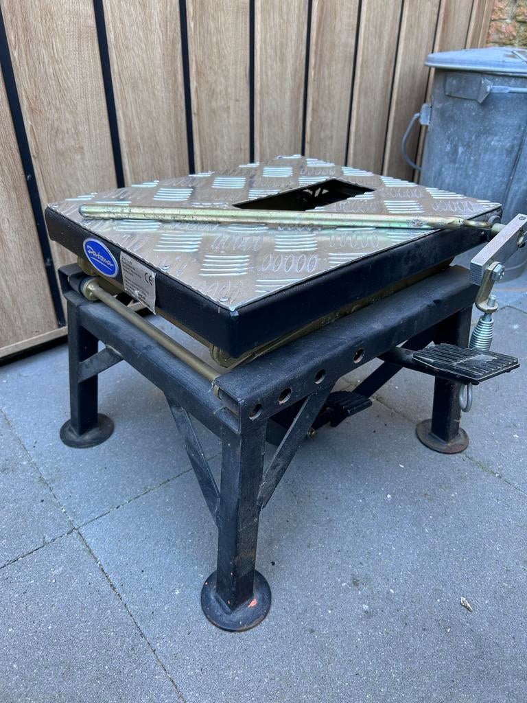 Hydraulische motorlift Daytona, alleen ophalen!, Ophalen of Verzenden, Gebruikt