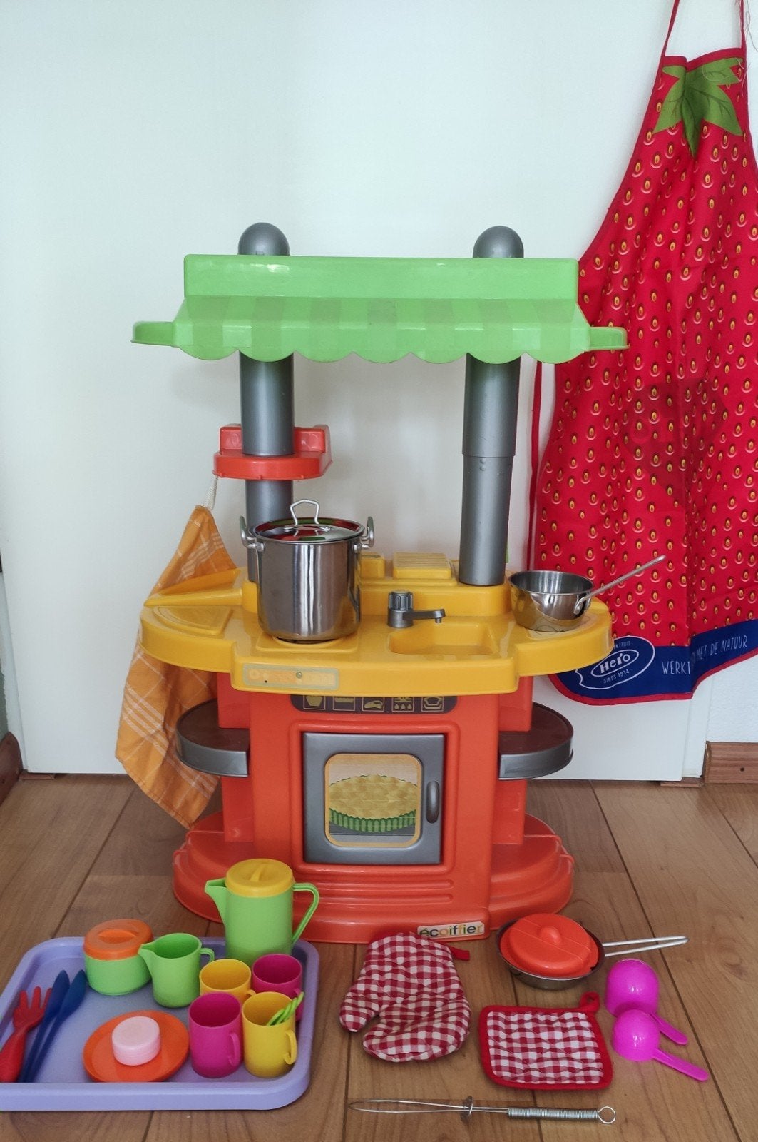 Keukentje/winkeltje, Ophalen