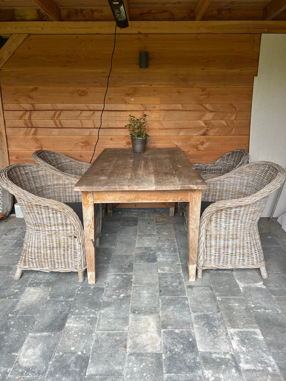 Robuuste houten tuintafel, Ophalen, Gebruikt, Rechthoekig, Hout