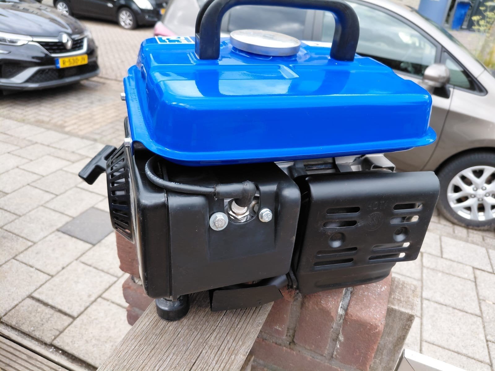 Benzine generator LoadUP QFD 950, Ophalen, Zo goed als nieuw