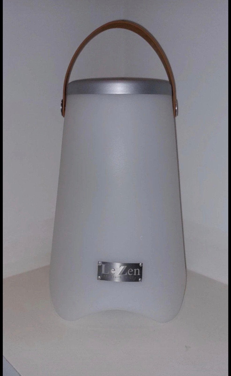 Le Zen Entertainer Speaker met Lichteffecten, Overige merken, Ophalen of Verzenden, Zo goed als nieuw, Draagbare speaker