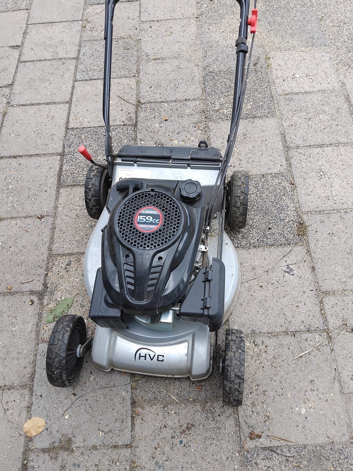 HVC motergrasmaaier benzine, Ophalen, Zo goed als nieuw
