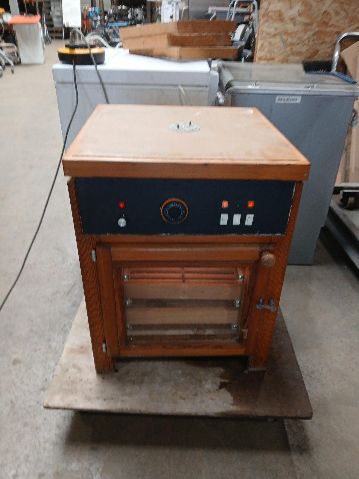 Broedmachine 68 cm hoog  54 x 54, Ophalen of Verzenden, Broedmachine, 54 x54, 64 hoog