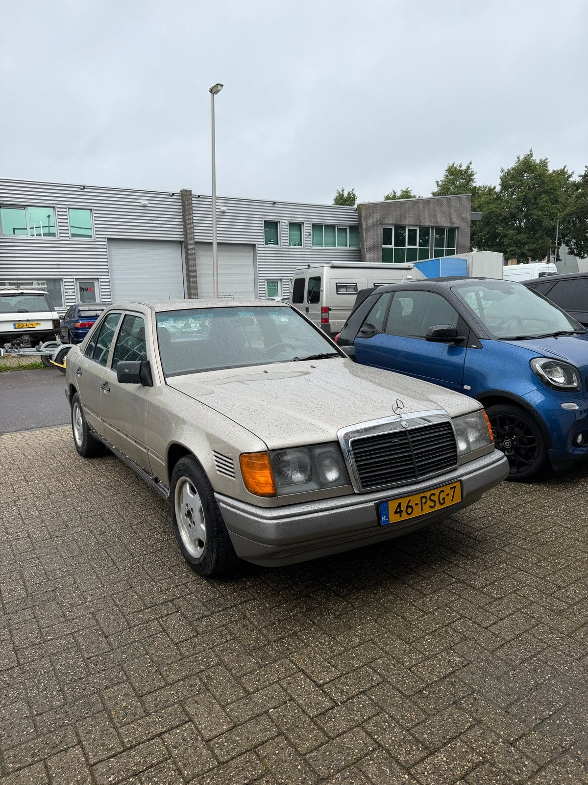 Mercedes-Benz Mercedes 300 D wegenbelastingvrij, Automaat, Stof, Zwart, Overige kleuren