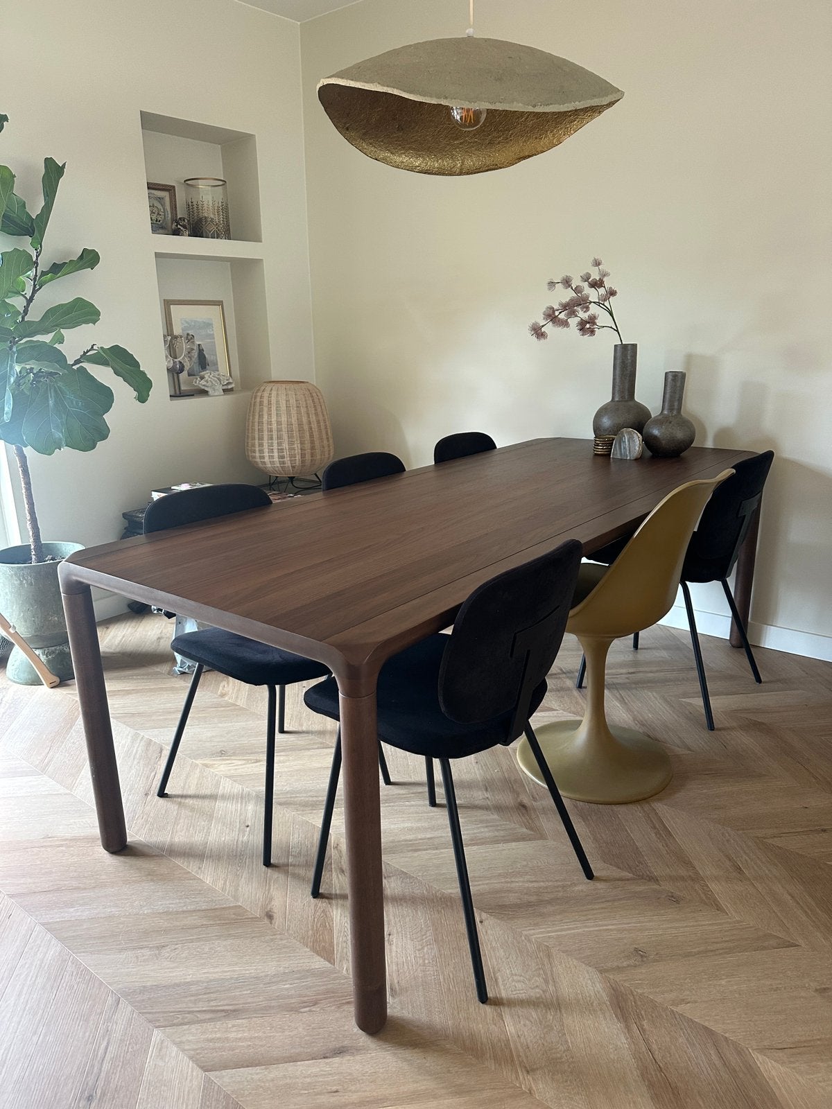 Zuiver eettafel storm walnoot 220 cm, Ophalen, 200 cm of meer, 50 tot 100 cm, Zo goed als nieuw