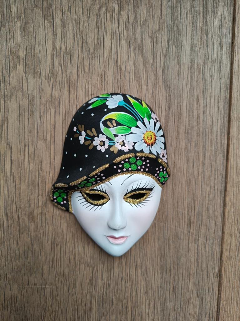 Decoratief Pierrot masker, bloemenpatroon, handbeschilderd, Minder dan 20 cm, Steen of Keramiek, Vrouw, Beschilderd