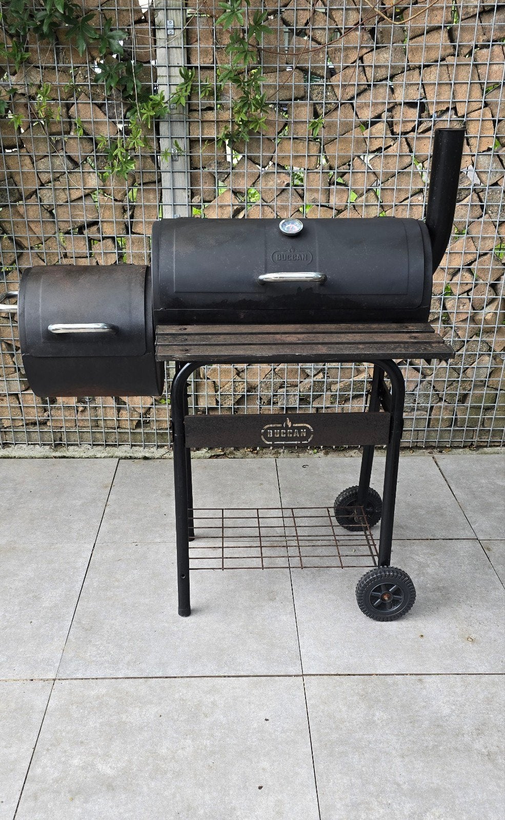 Gebruikte BBQ Smoker - Ideaal voor roken en grillen, Ophalen, Gebruikt, Buccan