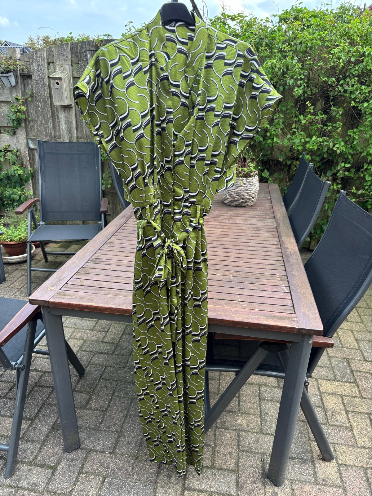 MNG jumpsuit met open rug - XS/S, Kleding | Dames, Ophalen of Verzenden, Zo goed als nieuw, Maat 36 (S), Groen