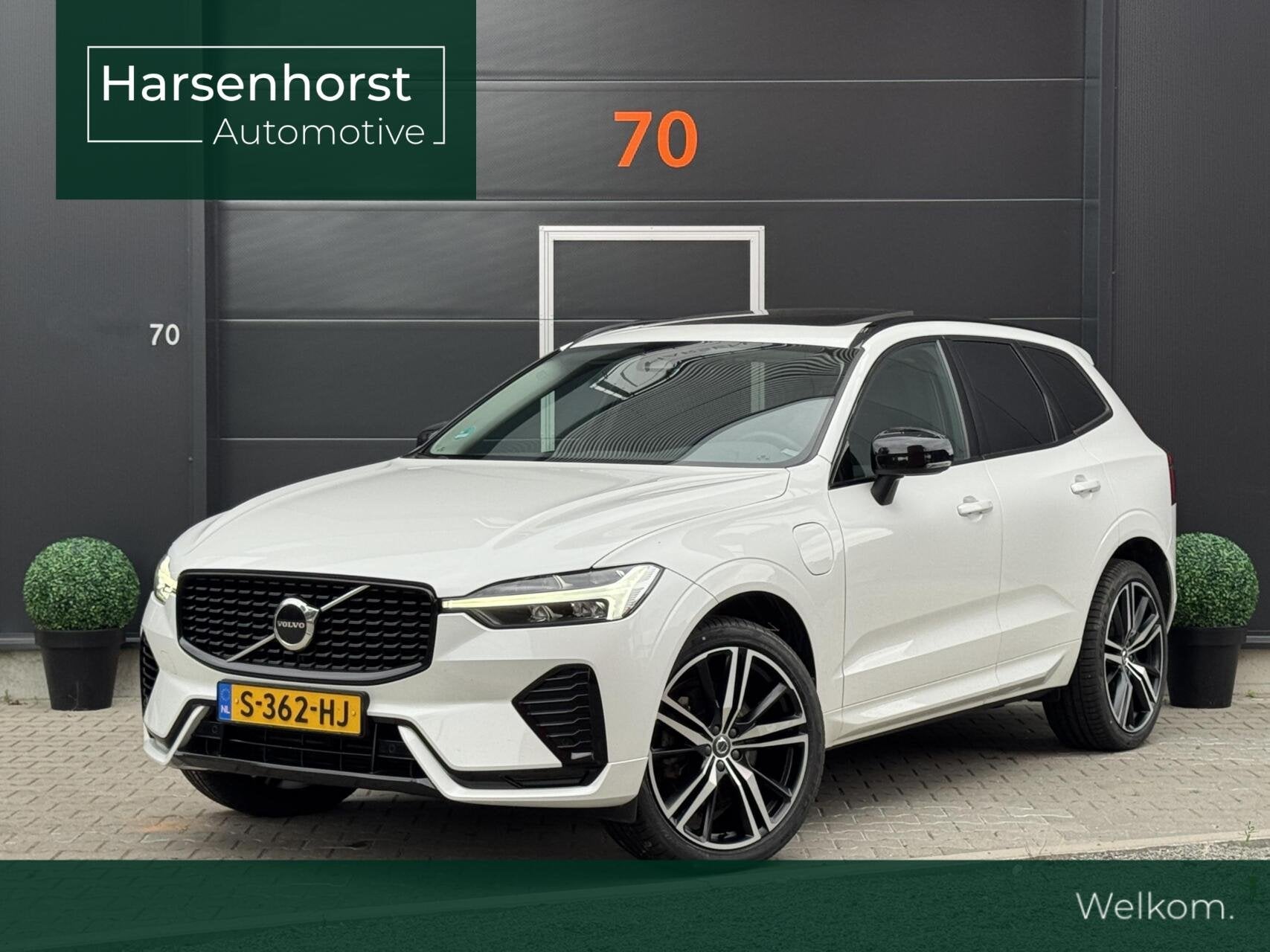 Volvo XC60 T6 Plug-in hybrid AWD Plus Dark | Longe Range | R, Automaat, Dealer onderhouden, Gebruikt, 4 cilinders
