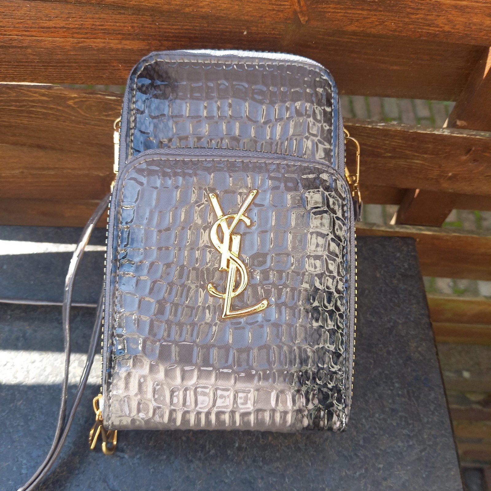 Stijlvolle Grijze Telefoontasje met Krokodillenprint, Sieraden, Tassen en Uiterlijk, Ophalen, Nieuw, Grijs, Leer