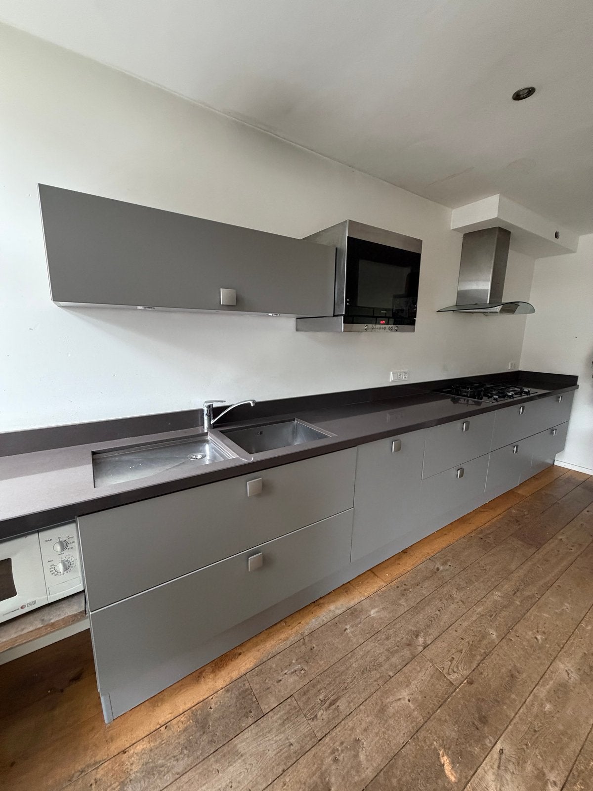 Keukenmax Keuken met Siemens Oven en Composiet Blad, Ophalen, Gebruikt, Enkelwandige keuken, Composiet