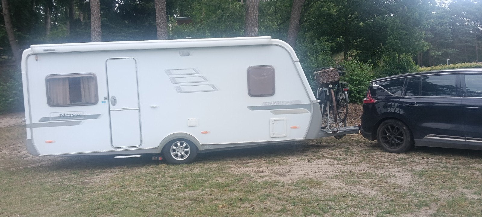 Eriba Hymer Nova caravan. Cassette luifel, mover en voortent, Caravans en Kamperen, Caravans, Rondzit, Mover, Particulier, 6 tot 7 meter