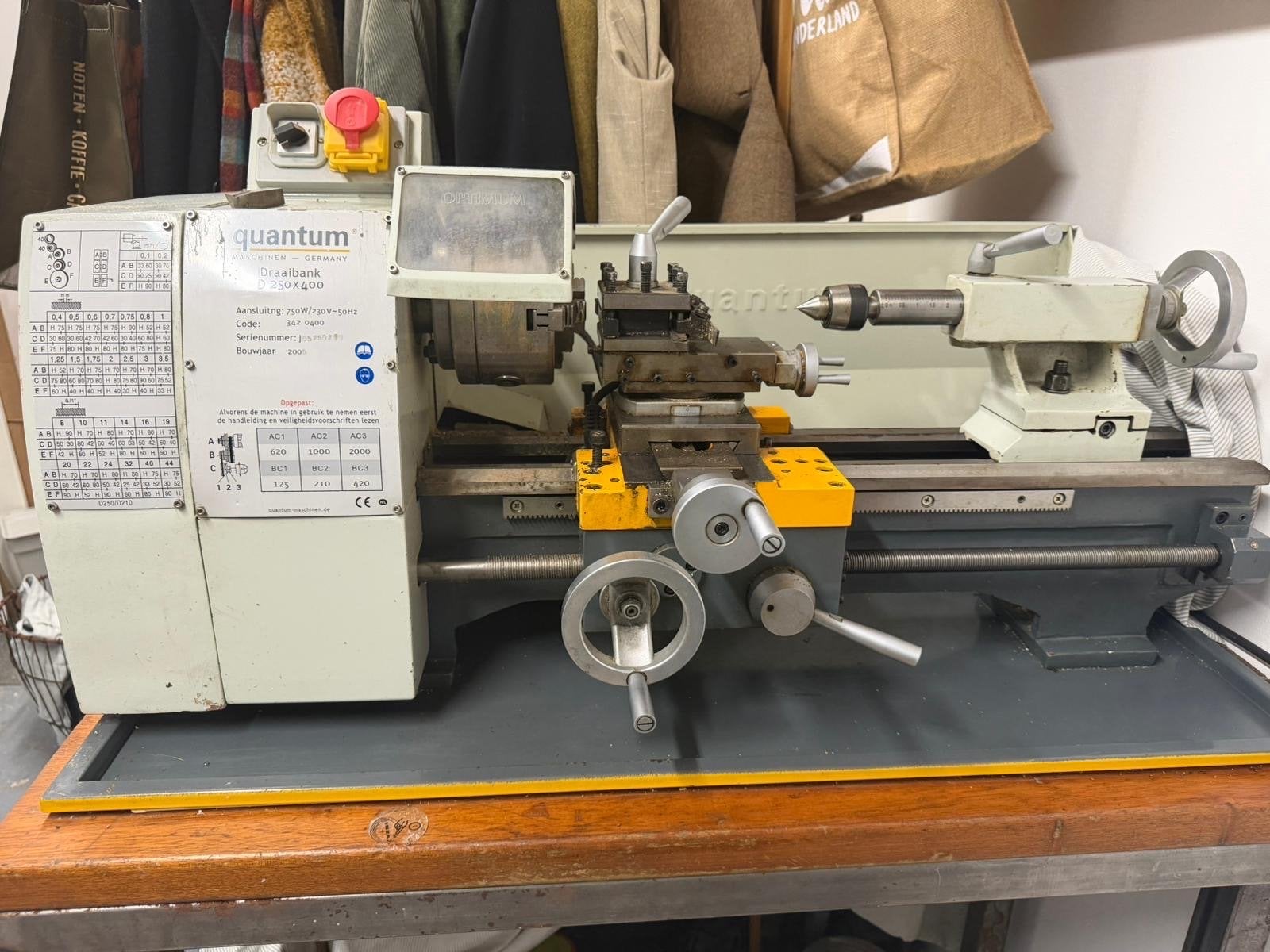 Quantum Draaibank D 250x400 met HBM gereedschapskist, Doe-het-zelf en Verbouw, Ophalen, Gebruikt, Metaaldraaibank, Minder dan 500 mm