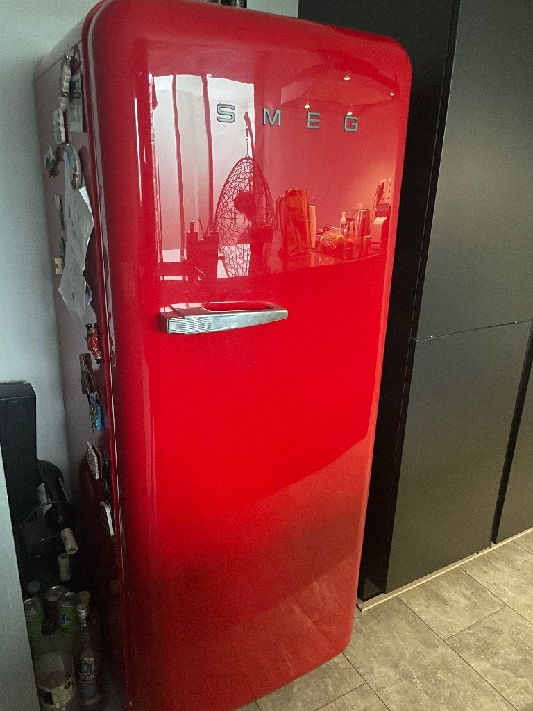 Smeg koel / vries combinatie koelkast, Gebruikt, 200 liter of meer, Met aparte vriezer, 160 cm of meer