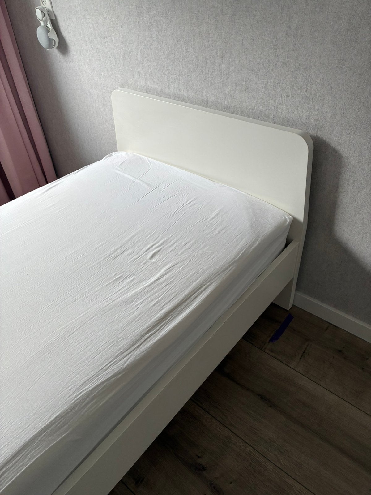 Ikea Malm bed incl zgan matras, Ophalen, 85 tot 100 cm, Zo goed als nieuw, Matras