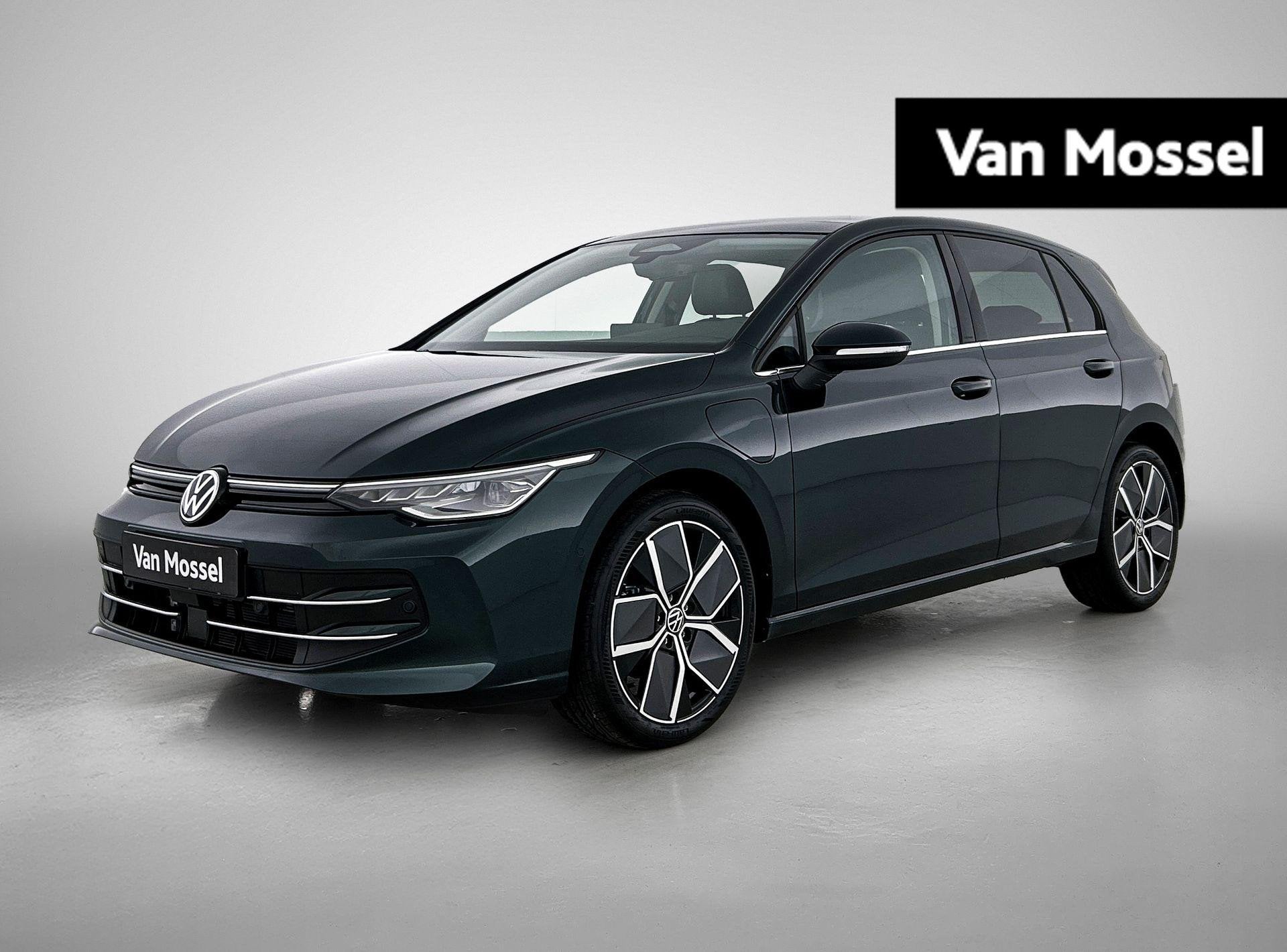 Volkswagen Golf 1.5 eHybrid Style Edition | Trekhaak | Panor, Auto's, 1498 cc, Euro 6, 4 cilinders, 150 min