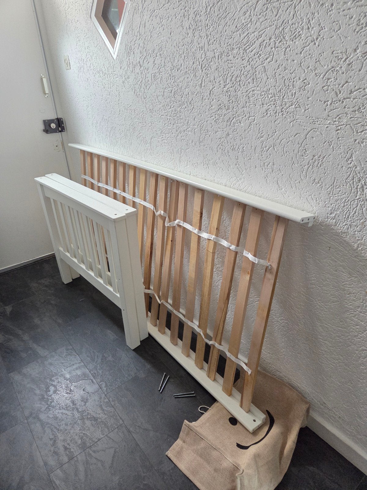 bed 1 persoons, Ophalen, Zo goed als nieuw, Minder dan 2 meter