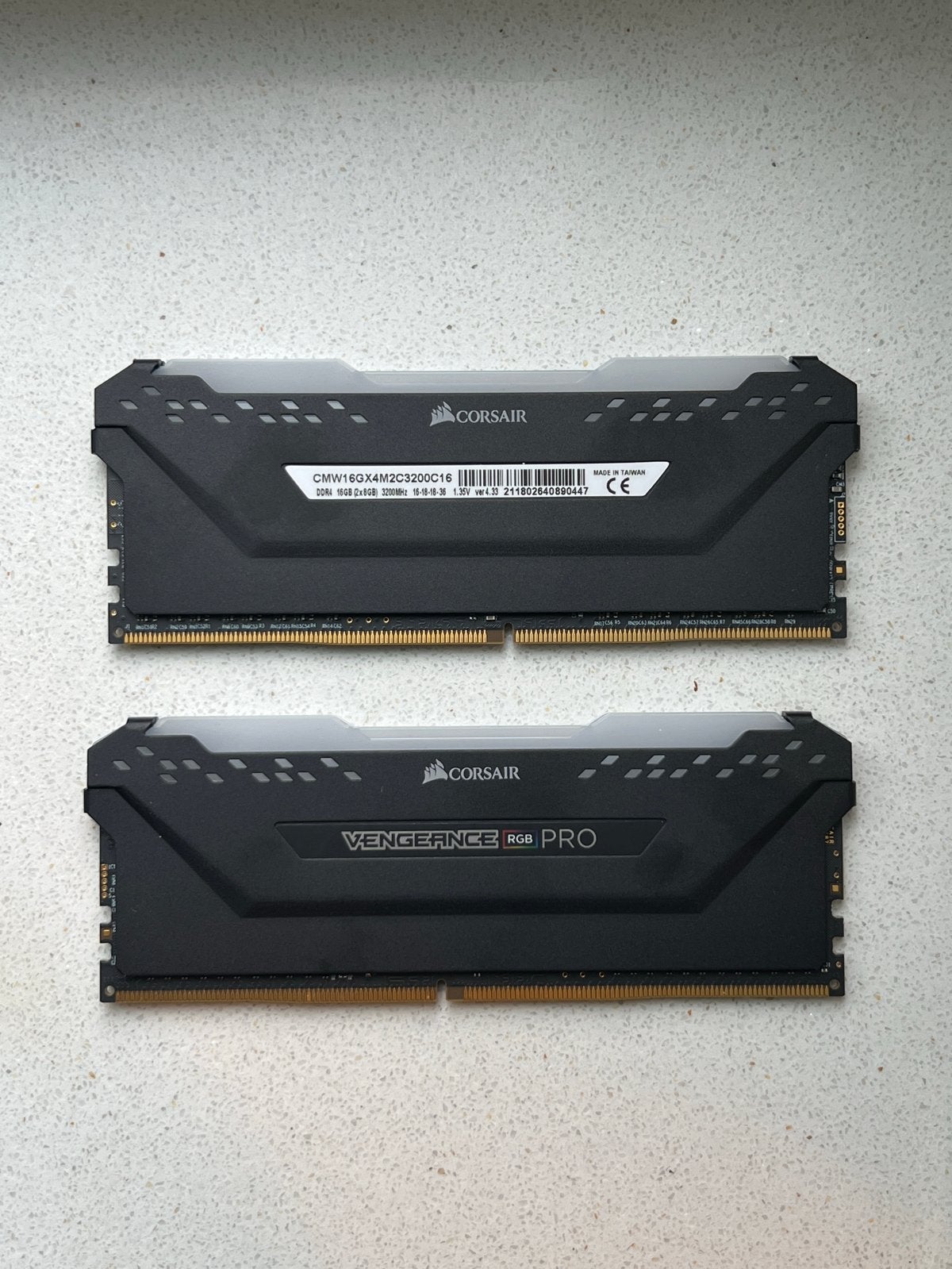 Corsair Vengeance RGB Pro 16GB (2x8GB) DDR4 3200MHz, Computers en Software, RAM geheugen, DDR4, Ophalen of Verzenden, Zo goed als nieuw