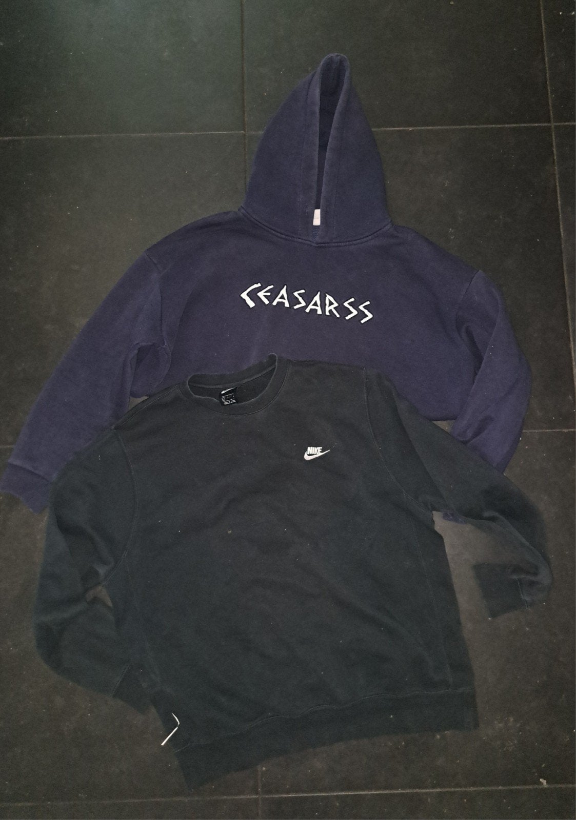 Nike en Ceasarss hoodies/sweaters maat L, Maat 52/54 (L), Zwart, Ophalen of Verzenden, Nike, Ceasarss