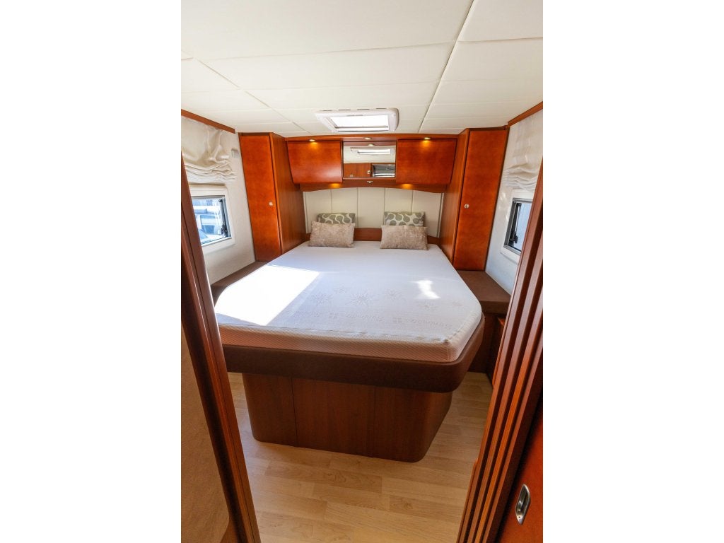 Concorde Credo 2012 Automaat 54 dkm Queensbed Vol Opties, Caravans en Kamperen, Oven, Verwarmde buitenspiegels, Brandblusser, Vloeistofverwarming