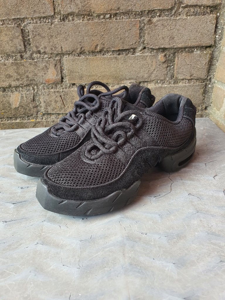 BLOCH danssneakers zwart maat 35, Ophalen of Verzenden, Zo goed als nieuw, Schoenen