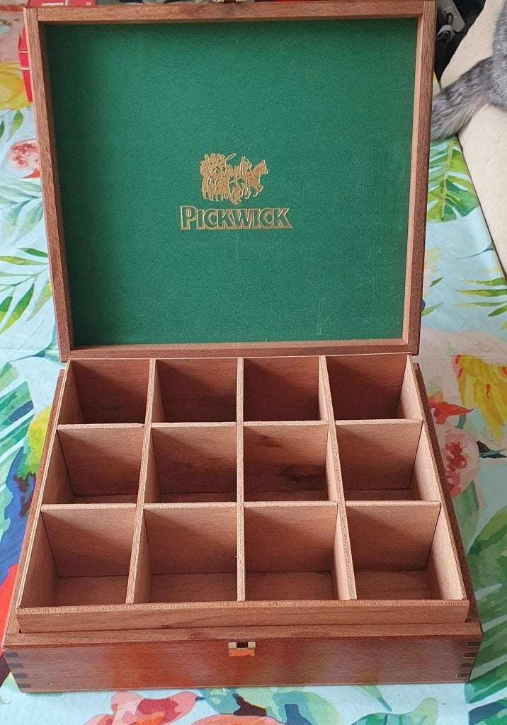 Oud pickwick kistje., Verzamelen, Ophalen, Gebruikt, Overige, Pickwick