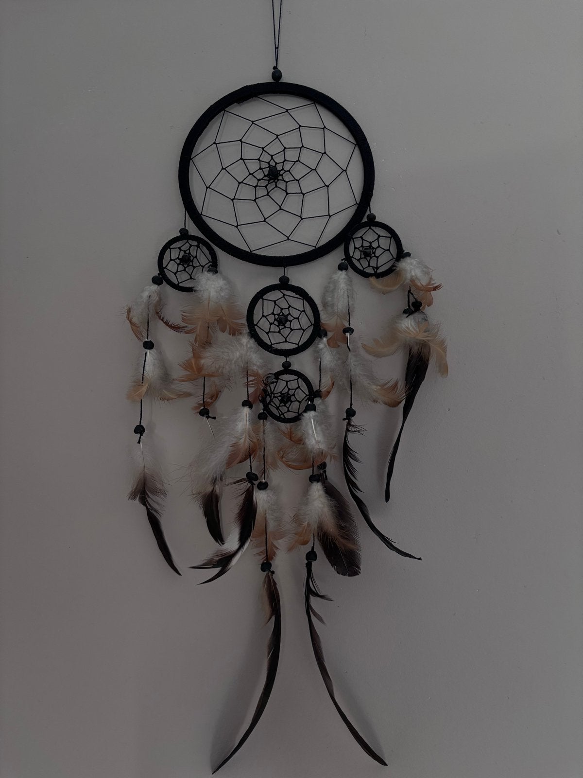 Zwarte dromenvanger met veren - 56 cm lang, Zwart, Boho, Ophalen of Verzenden, Zo goed als nieuw
