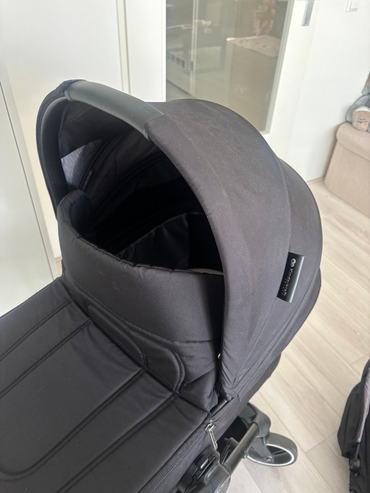 Foto 8 van Kinderkraft yoxi 2-in1 zwarte kinderwagen