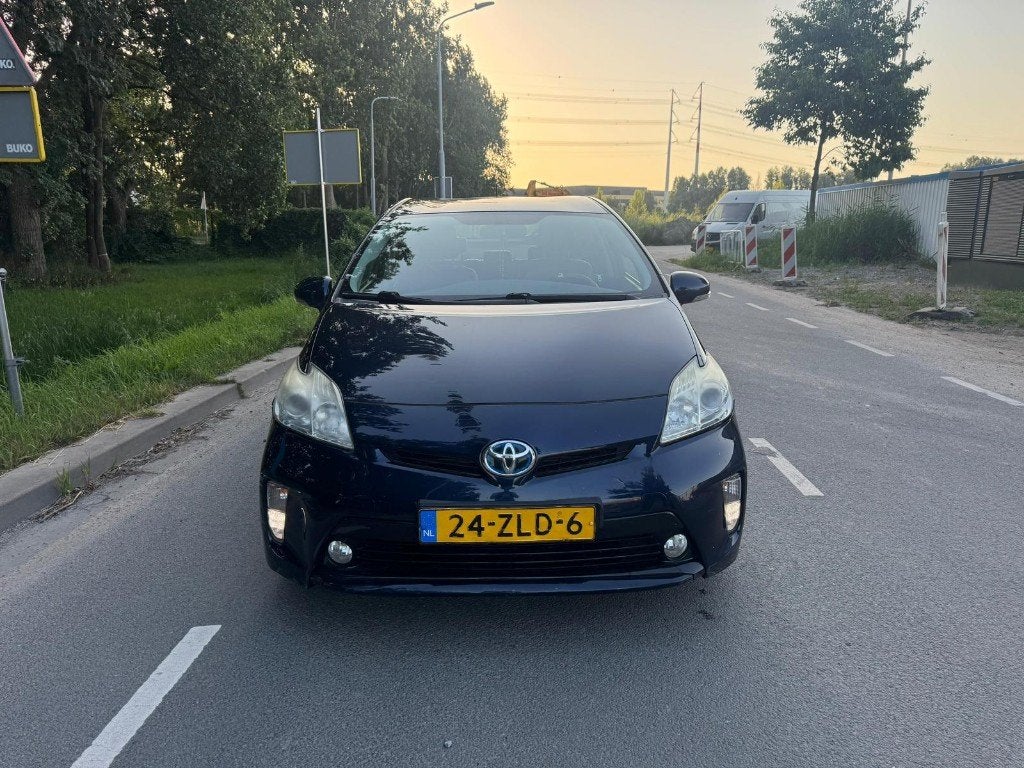 Toyota Prius 1.8 Full Hybrid EXPORT, Auto's, Toyota, Bedrijf, Prius, ABS, Achteruitrijcamera, Airbags, Airconditioning, Cruise Control
