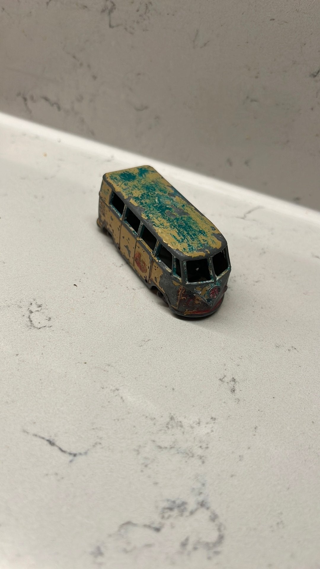 Vintage Lesley Matchbox No 12 Volkswagen Micro Bus, Ophalen of Verzenden, Gebruikt, Bus of Vrachtwagen