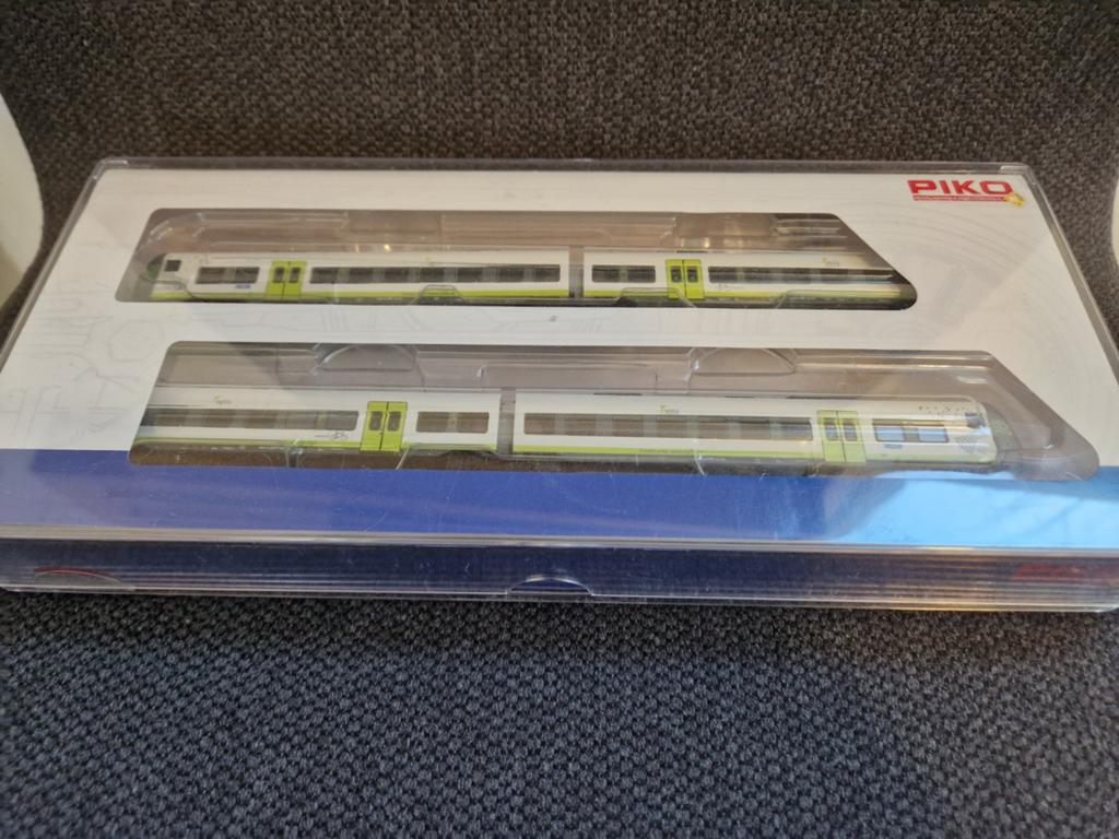 Piko N Agila. 4delig ovp 40273, Hobby en Vrije tijd, Modeltreinen | N-Spoor, Analoog, Zo goed als nieuw, Gelijkstroom, Locomotief