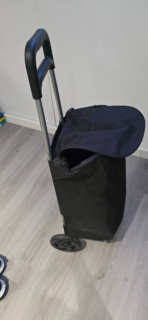Boodschappentrolley Zwart Opvouwbaar op Wielen, Ophalen, Zo goed als nieuw, Zwart, 30 cm of meer