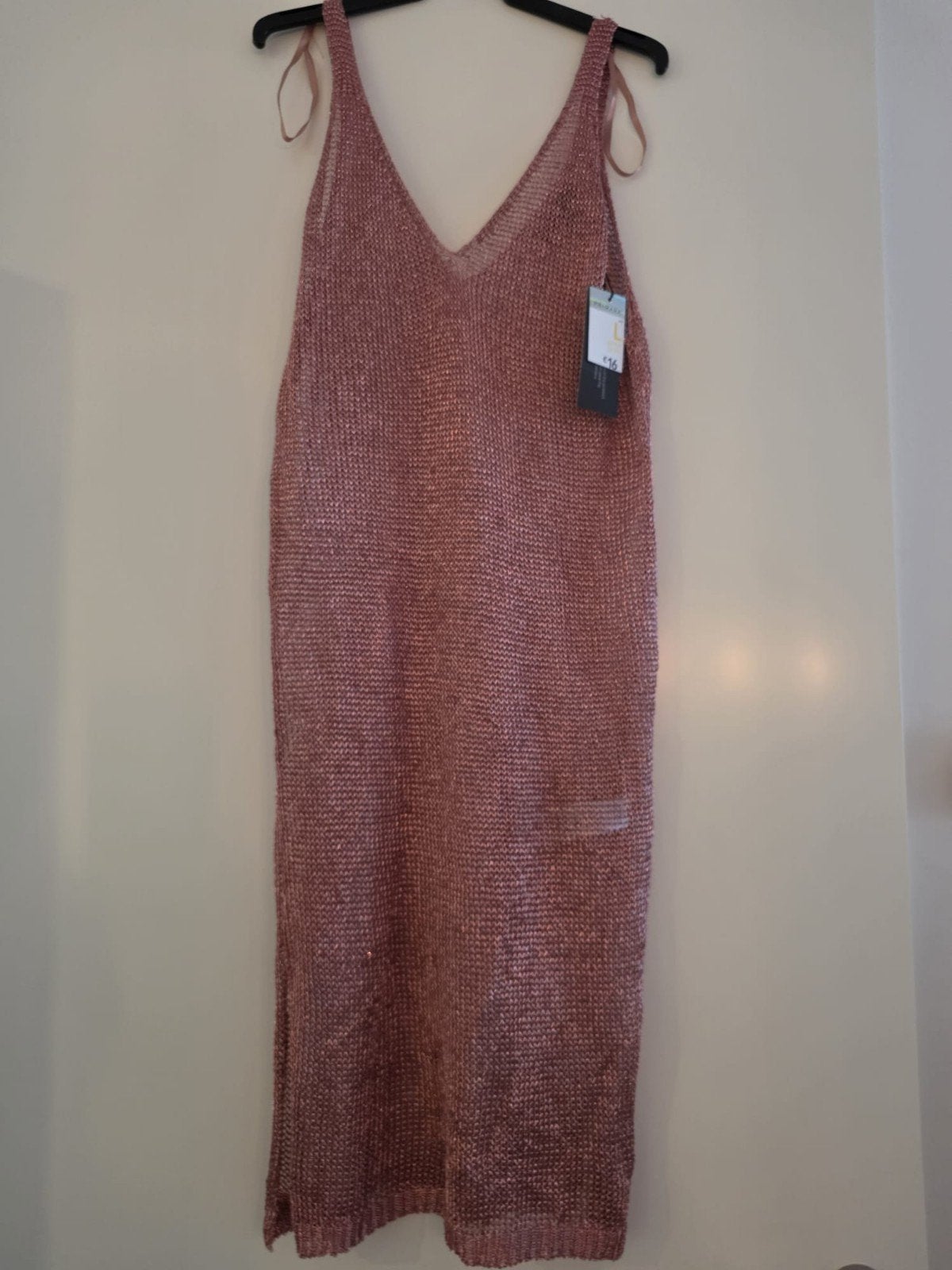 Prachtige roze metallic gehaakte lange jurk met split Maat L, Kleding | Dames, Maat 42/44 (L), Nieuw, Ophalen of Verzenden, Roze