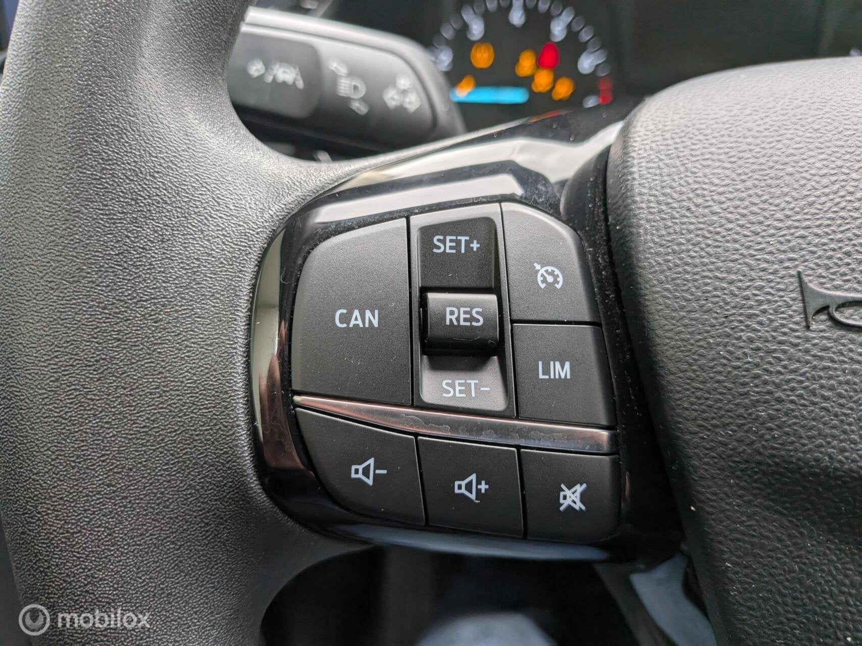 Ford Fiesta 1.1 CRUISE|PDC|CARPLAY|1E EIG., Auto's, Voorwielaandrijving, Blauw, 23 km/l, Origineel Nederlands