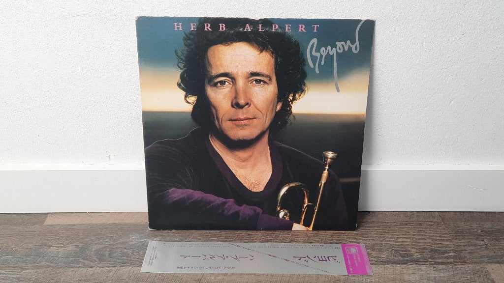Herb Alpert – Beyond LP / Vinyl Plaat, Japan, Fusion, Cd's en Dvd's, Vinyl | Jazz en Blues, LP, Gebruikt, Ophalen of Verzenden